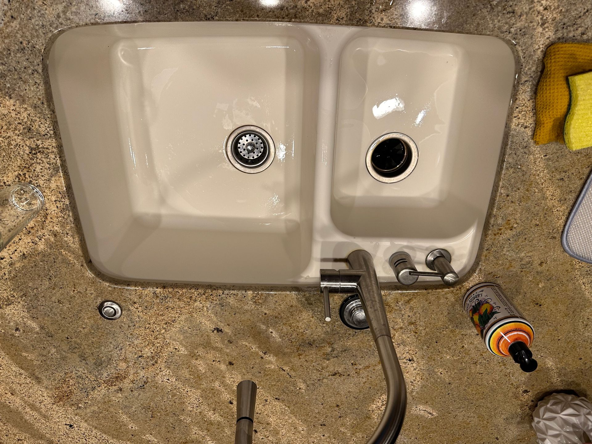 Gallery Angelo's Solid Surface Repair Contractor