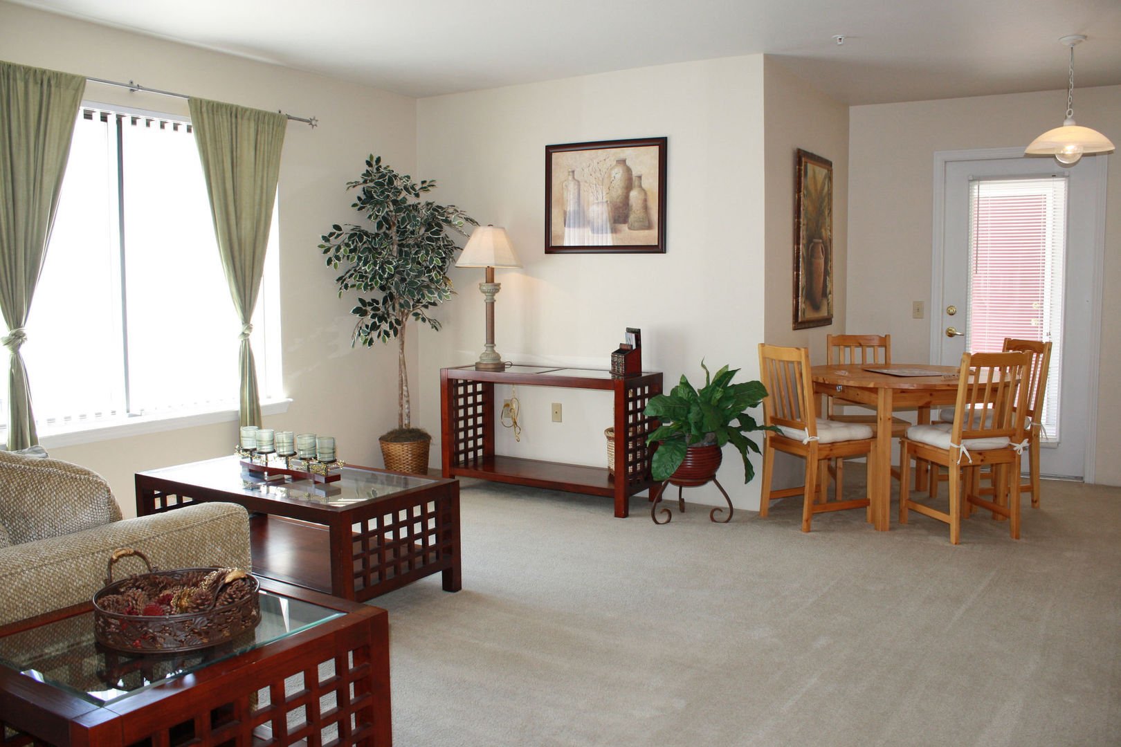 Constitution Square Apartment Homes Colorado Springs