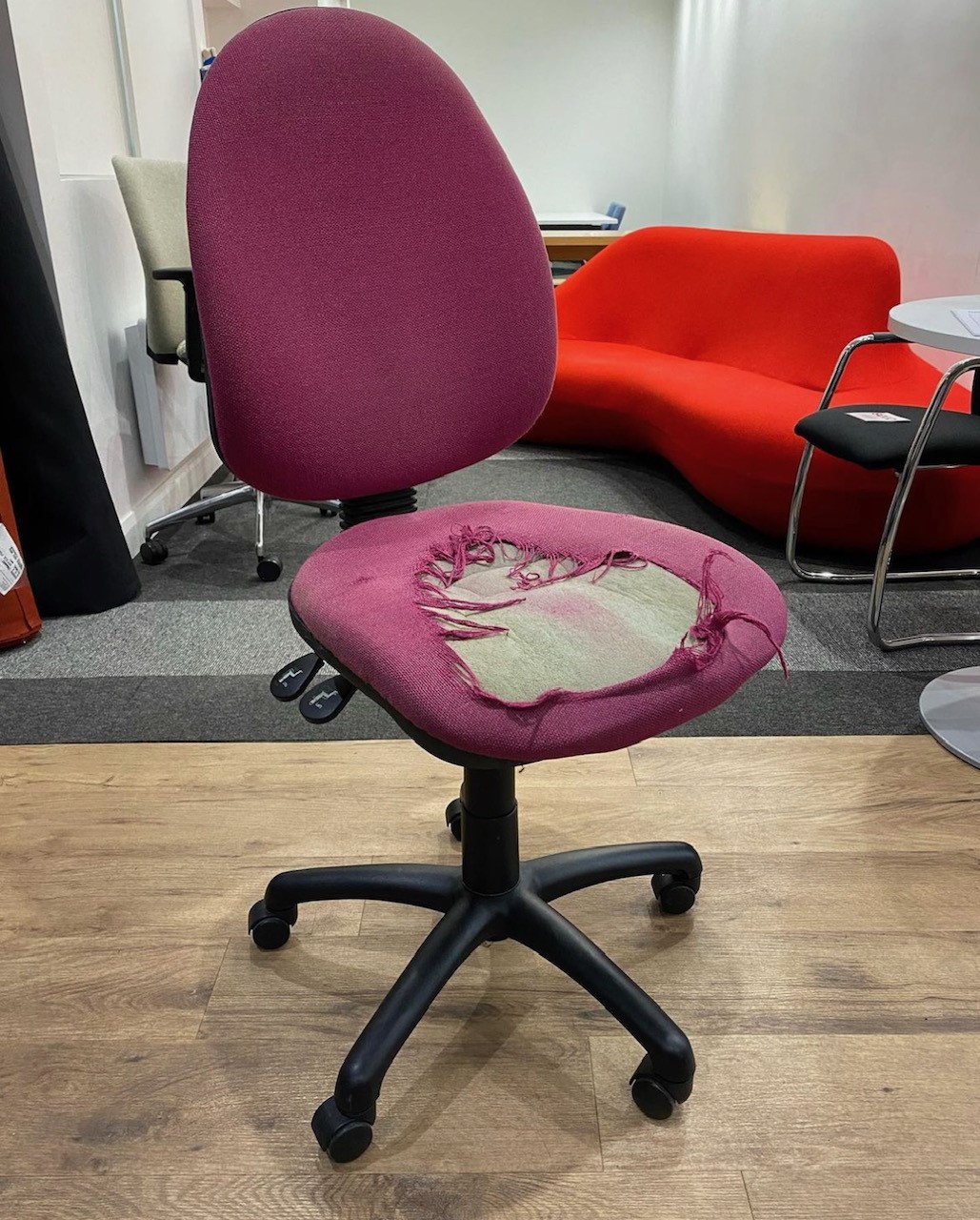 Office Furniture Refurbishment Coggin SOS