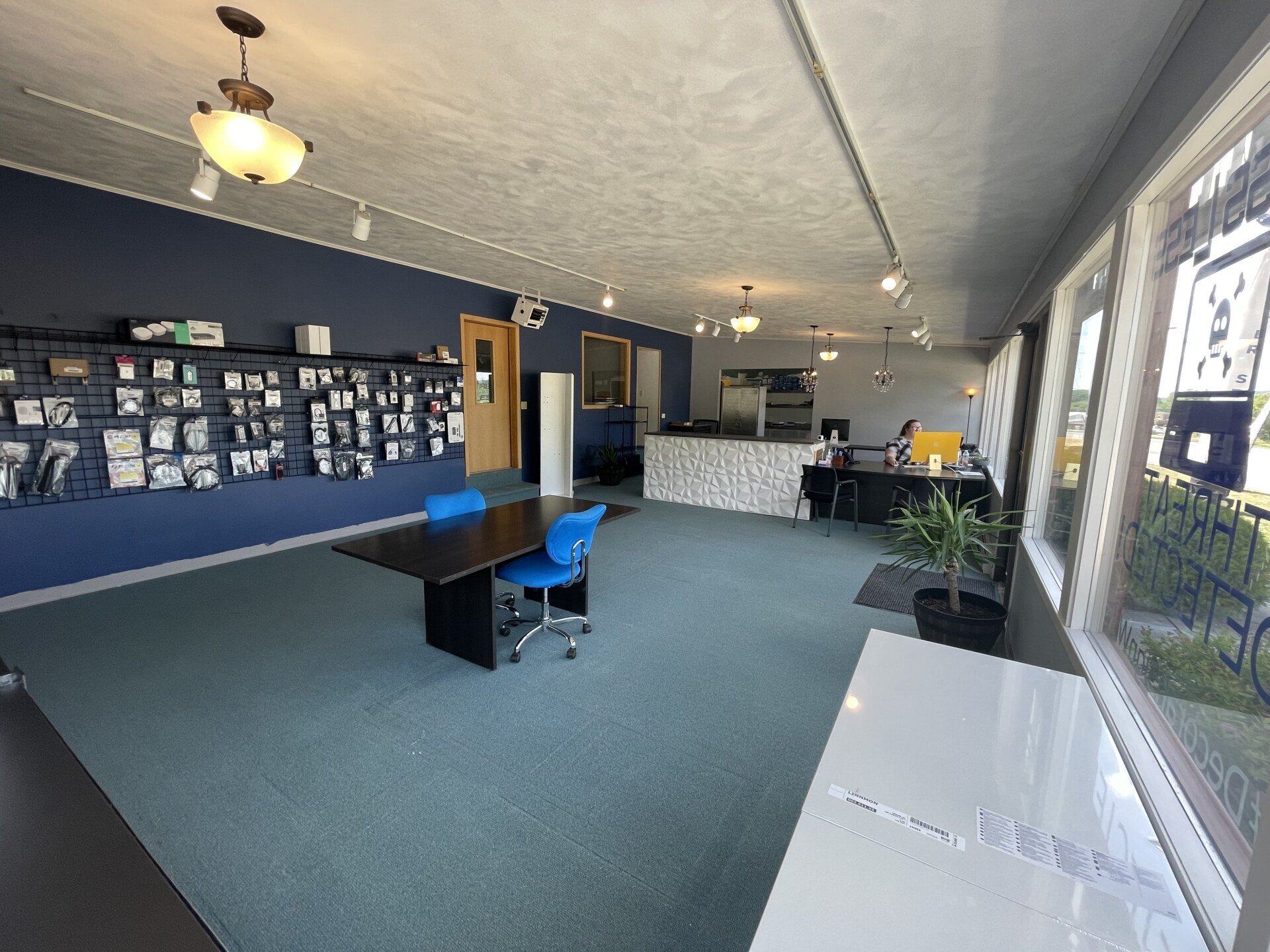 Decorah, Iowa Stress Less Tech Solutions