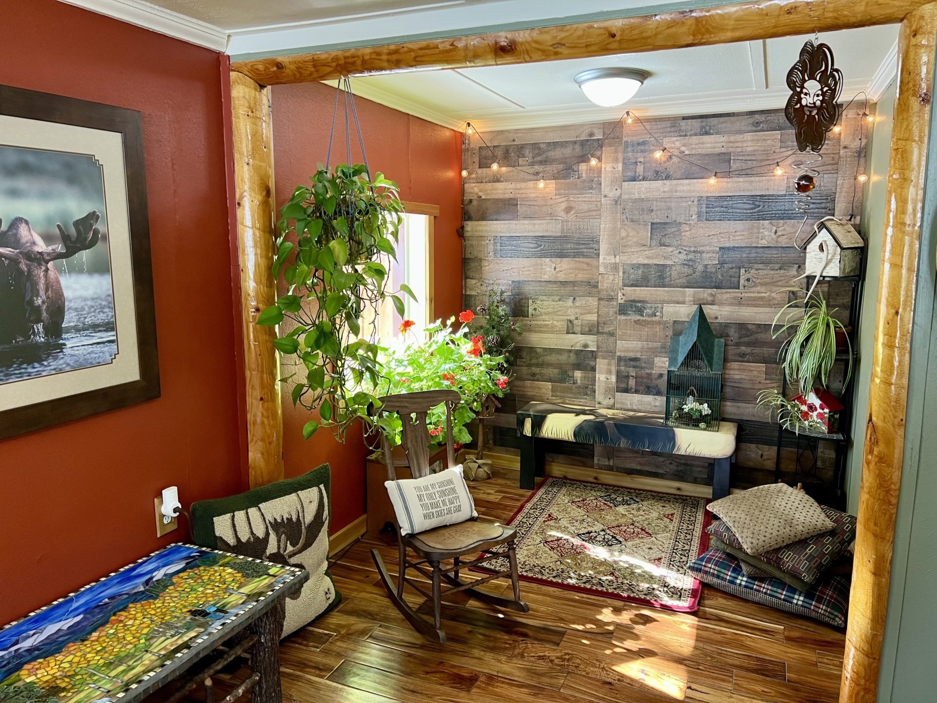 Full Gallery Sunshine Mountain Lodge, Allenspark, Colorado