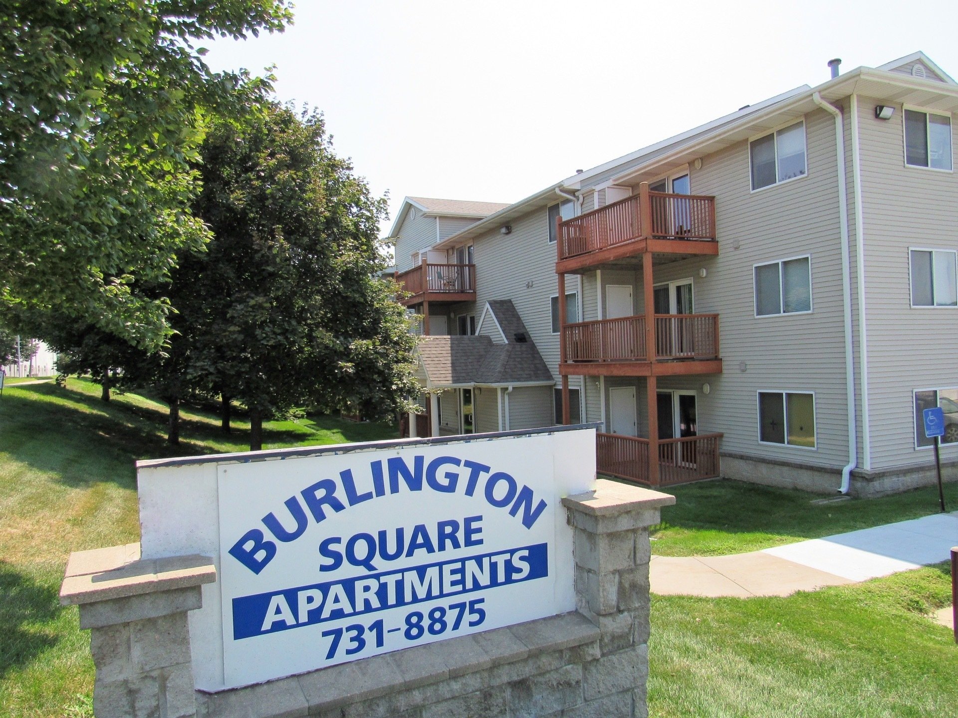 Burlington Square Apartments