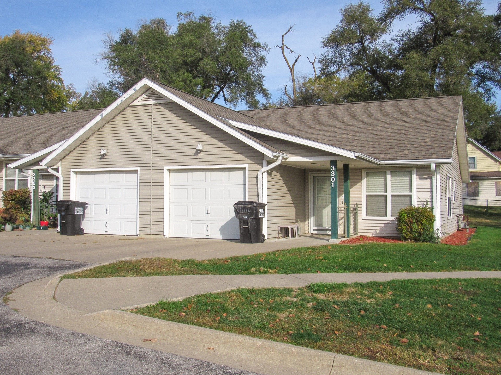 Meredith Manor Apartments