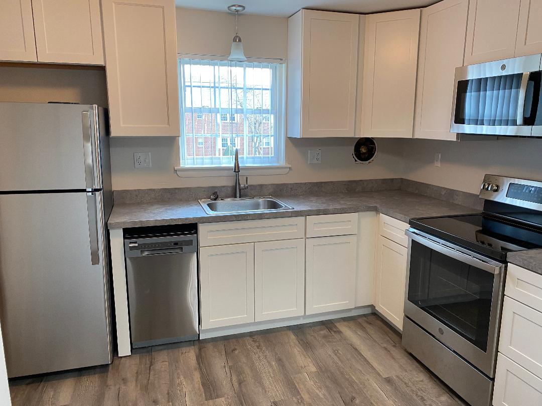 Equity Management Avon Connecticut Goodwin Gardens