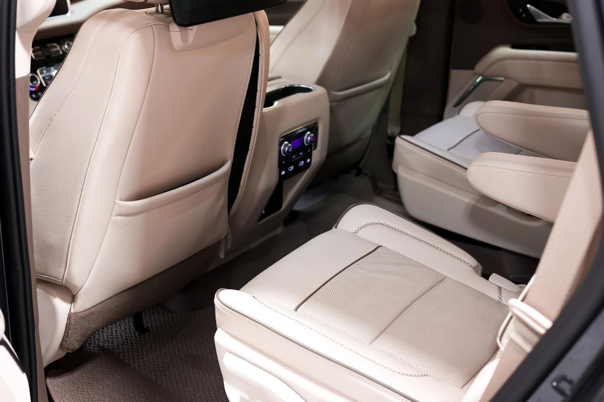 How Long Does Interior Auto Detailing Take?