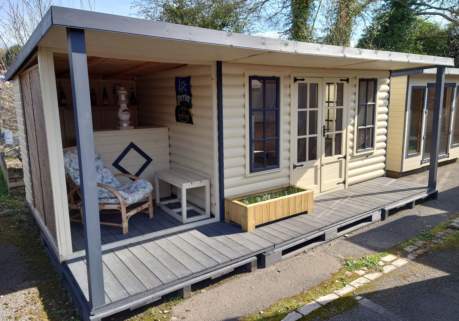 Custommade greenhouses in Telford and across Shropshire