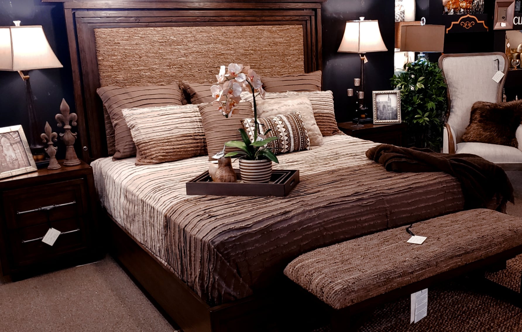 Essentials Home Decor Top Rated Home Goods Store Medford, Oregon