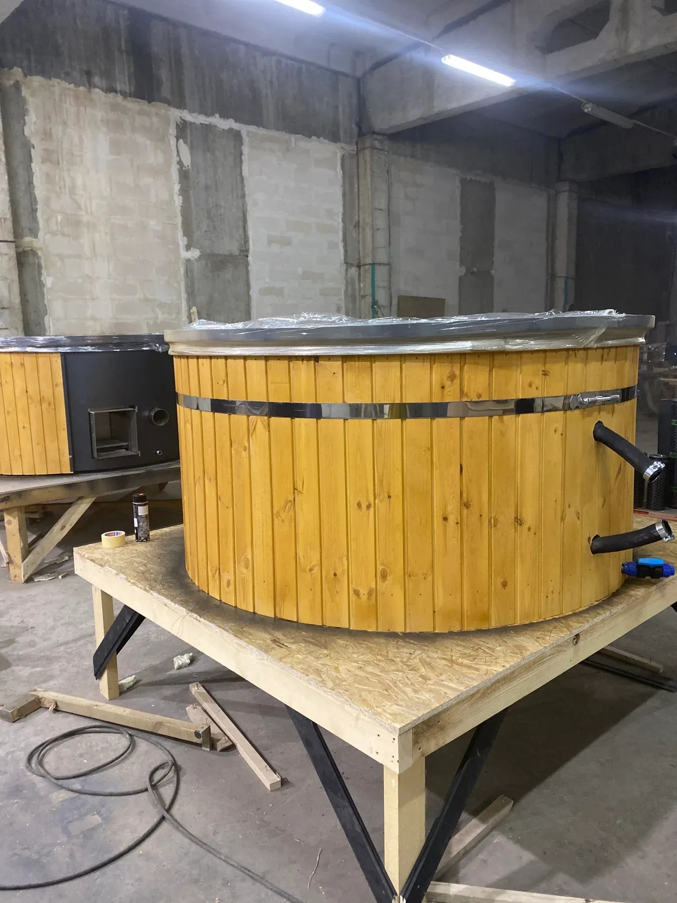 Wood Barrel Hot Tub Sự Kết Hợp Hoàn Hảo Giữa Thiên Nhiên Và Thư Giãn