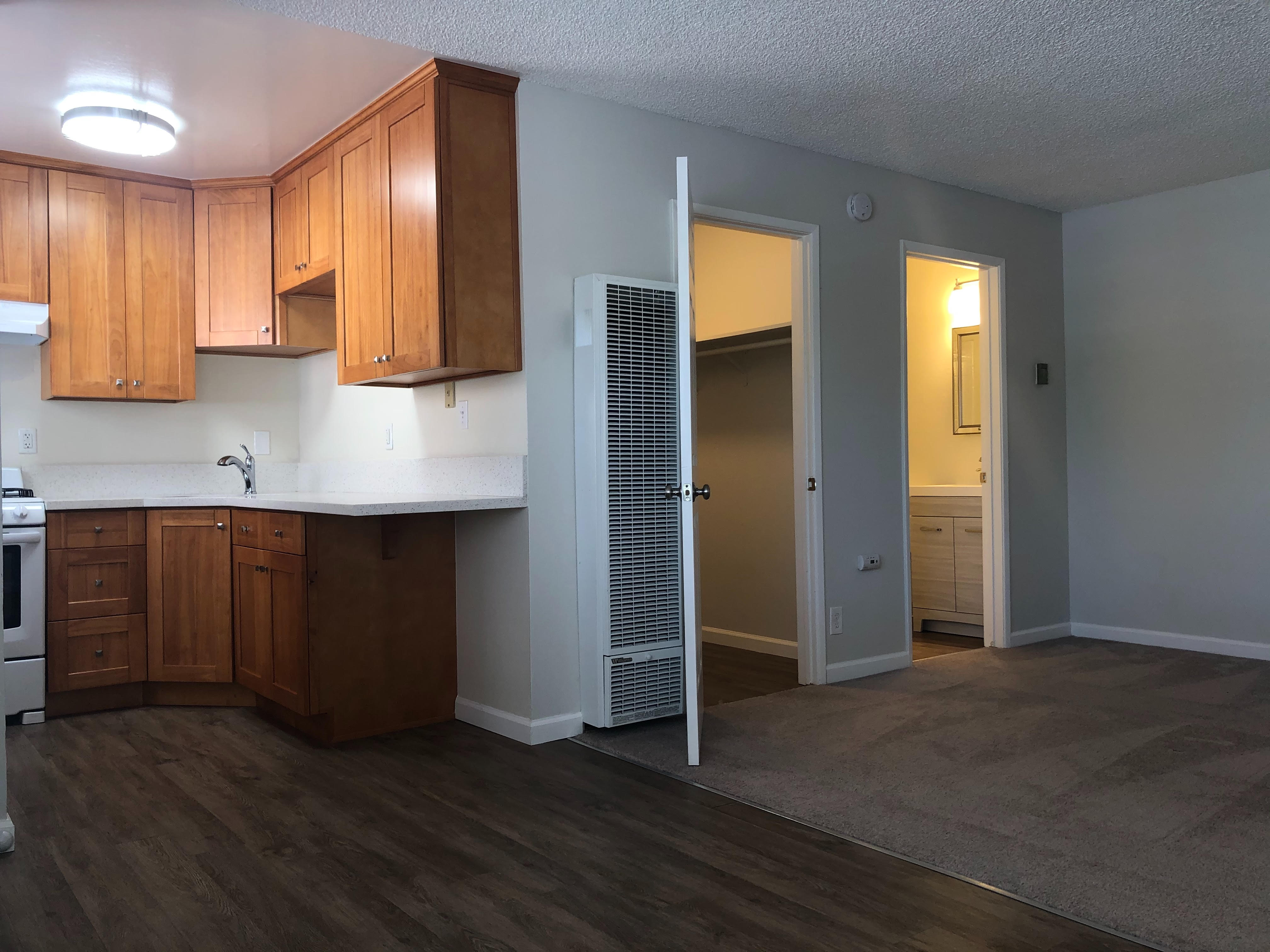 Cedars Studio Apartments, Campbell (see pics & AVAIL)