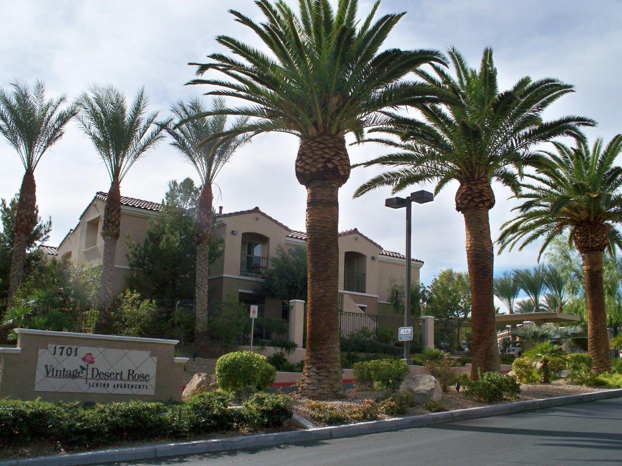 Vintage Desert Rose Senior Apts., Las Vegas (see pics & AVAIL)