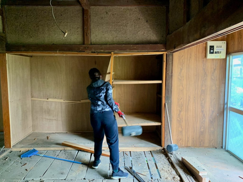 古民家のセルフリノベに失敗した話（2） 壊せばいいってもんじゃない。でも壊せばわかることもある。 イサタン