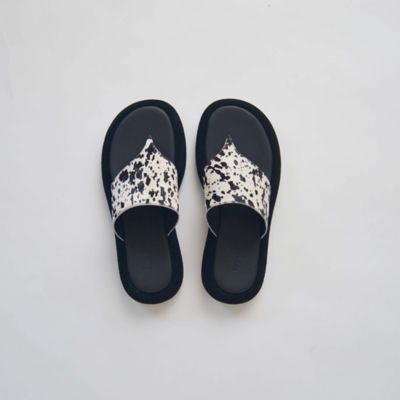 サンダル THONG PILLOW ファッション・服 三越伊勢丹オンラインストア・通販【公式】