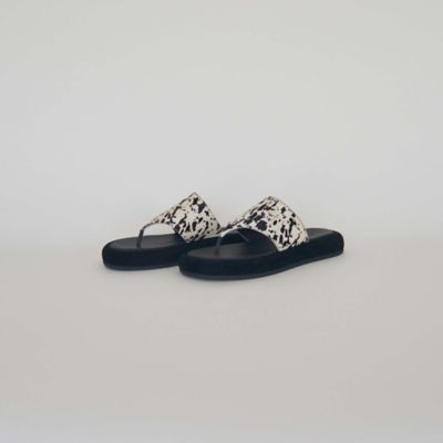 サンダル THONG PILLOW ファッション・服 三越伊勢丹オンラインストア・通販【公式】