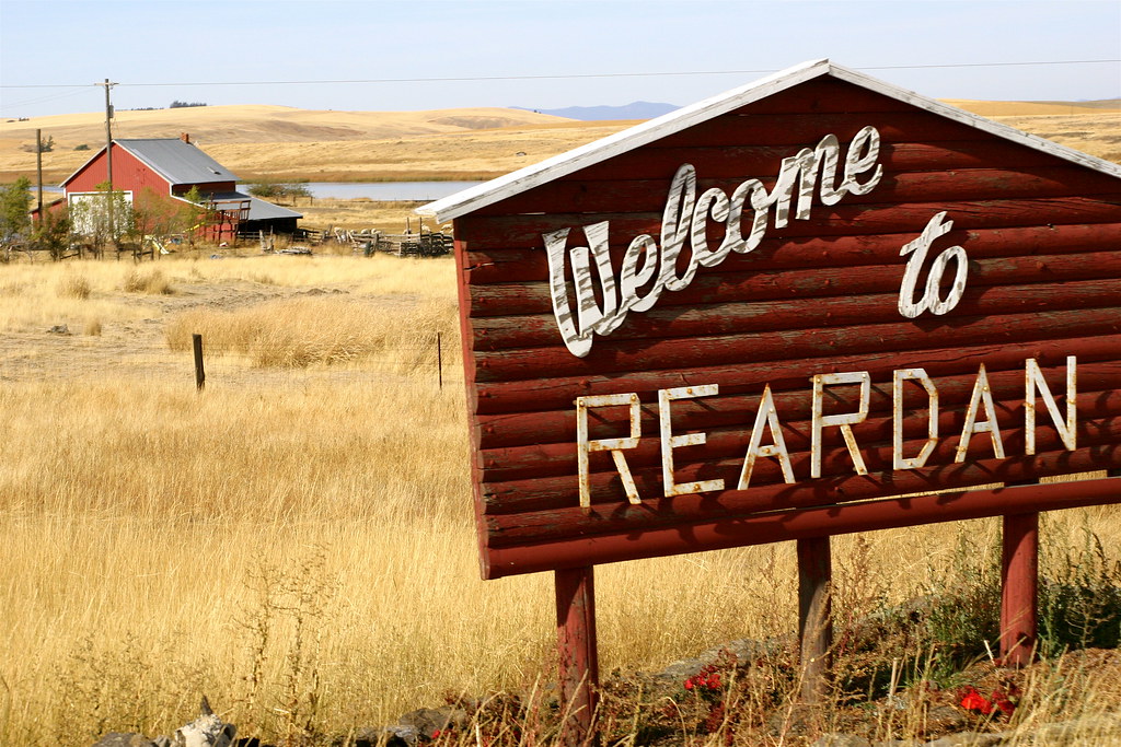 Exchange Students Embrace Reardan and Life in America International