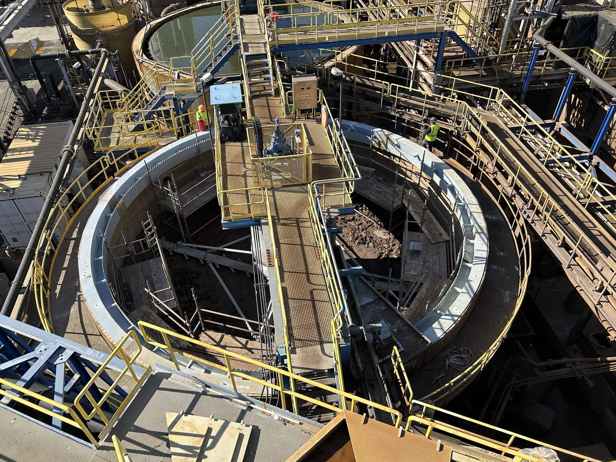 Replacing a Steel Overflow Launder with FRP