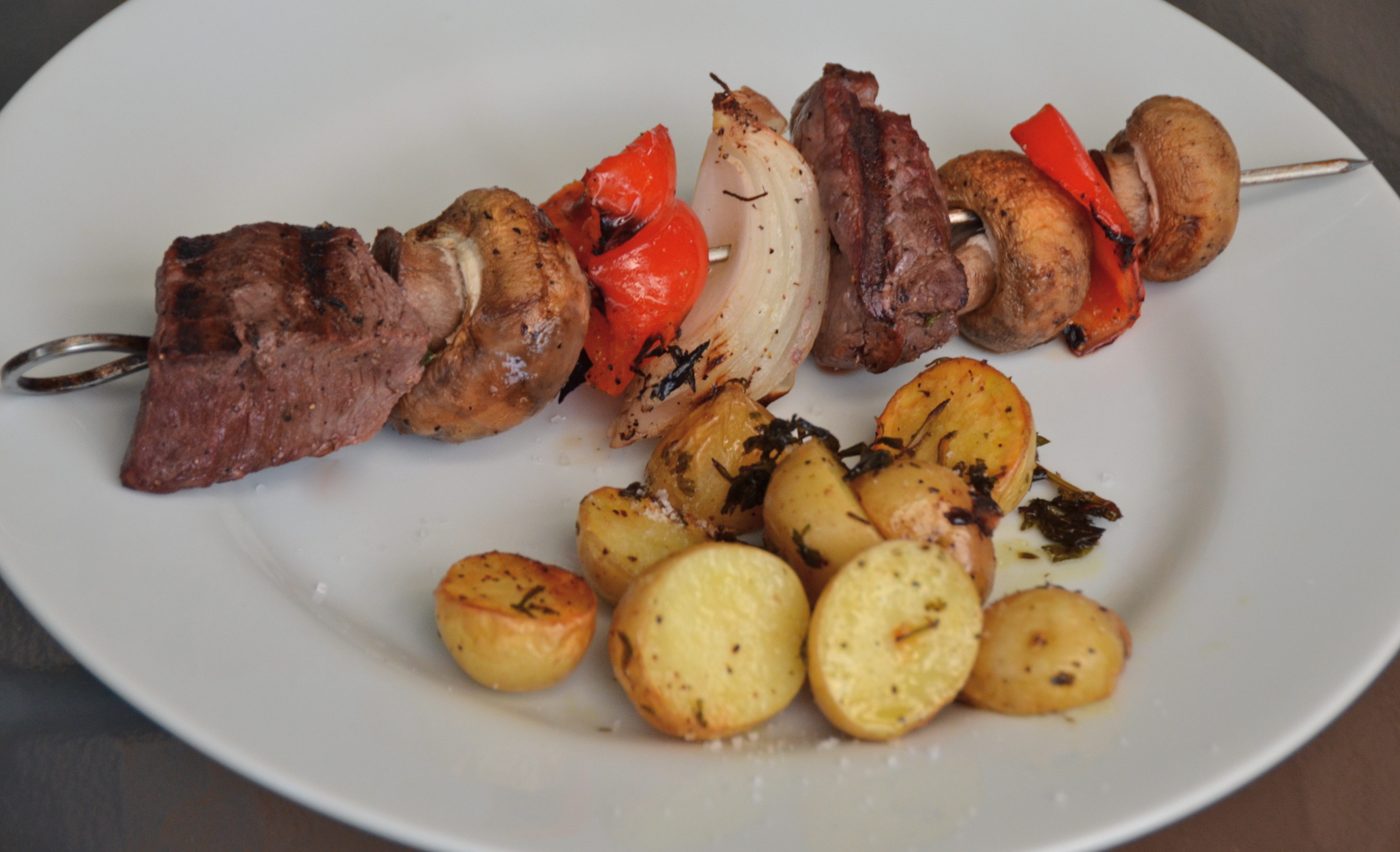 Lamb And Beef Kabobs With Cilantro Potatoes Fabulous New Song From Drunk Mule I Sing In The Kitchen Hi cilantro, i listened to your music and liked it a lot. lamb and beef kabobs with cilantro