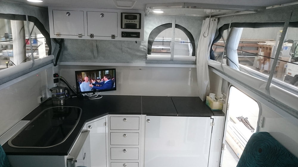 Emu 2.4 Islander Campers