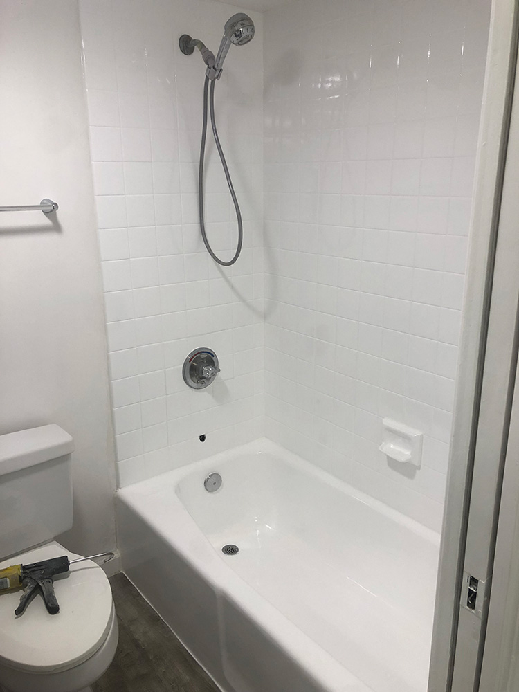 Bathtub Refinishing & Resurfacing (Reglazing) Hawaii