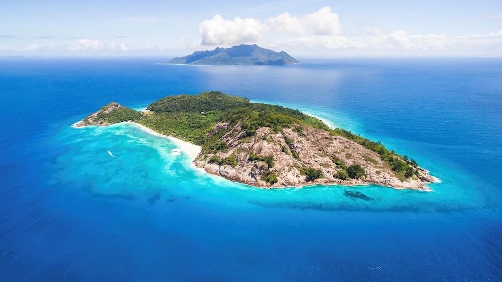 7 of the Most Beautiful Private Islands in the World Isle Keys