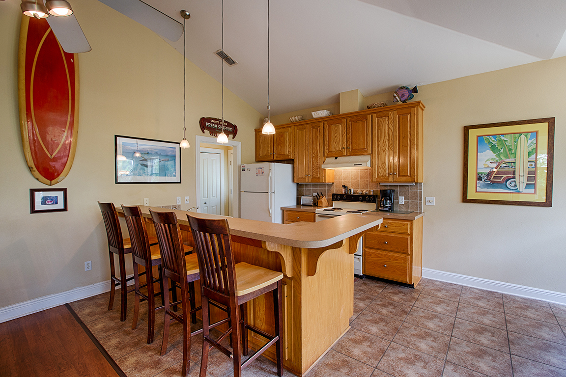 Fully Stocked Kitchen Discover Beautiful St. Island Florida