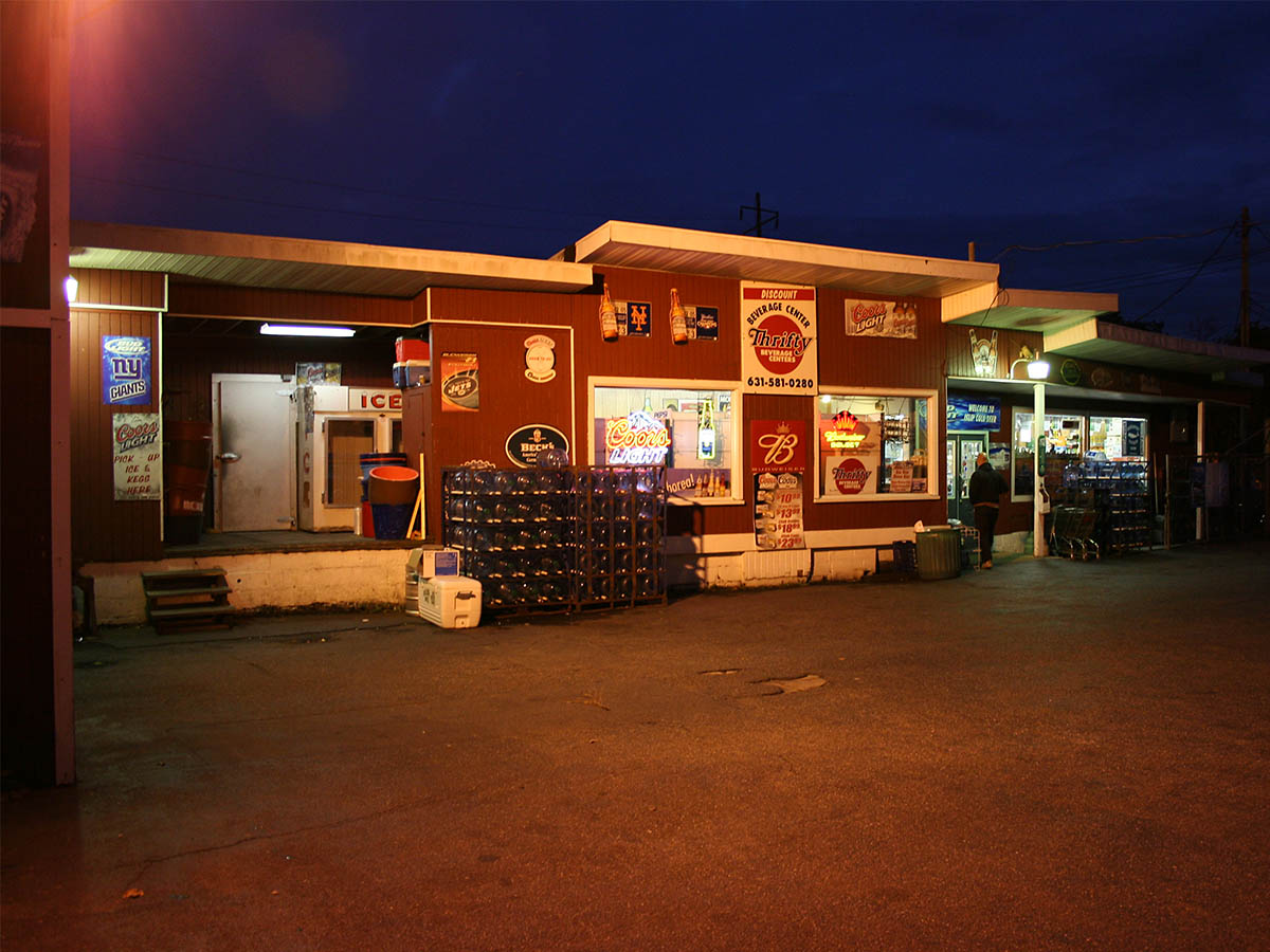 Islip Cold Beer and Beverage