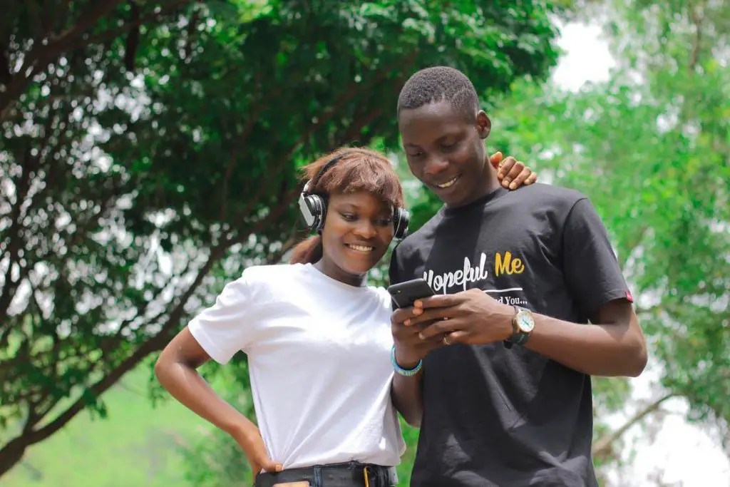 How to Transfer Airtime on Glo (Step By Step Guide)