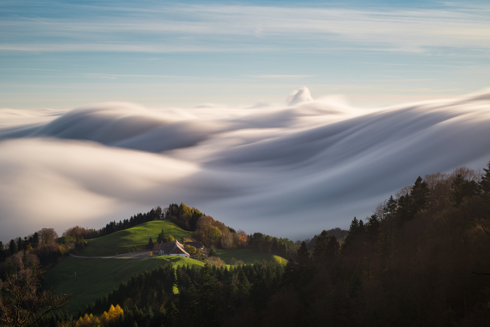 30 Beautiful Landscapes Draped in Fog 500px