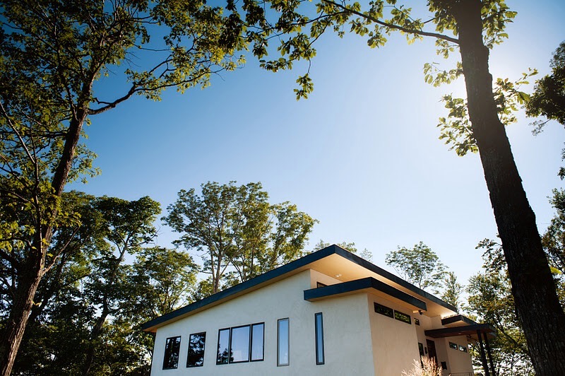 Living in a hemp house IsoBio Project