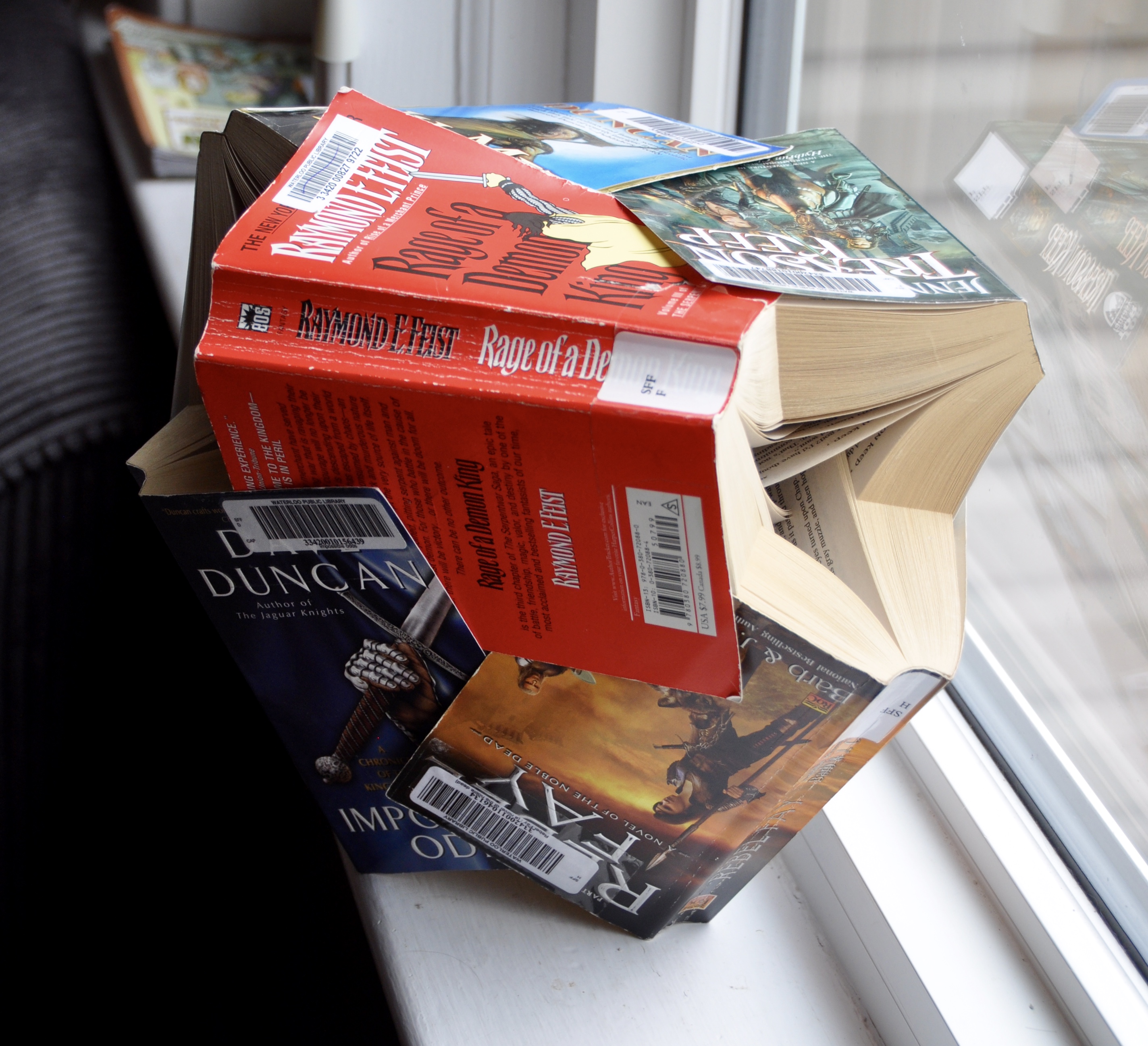 Woven book polyhedra Isohedral