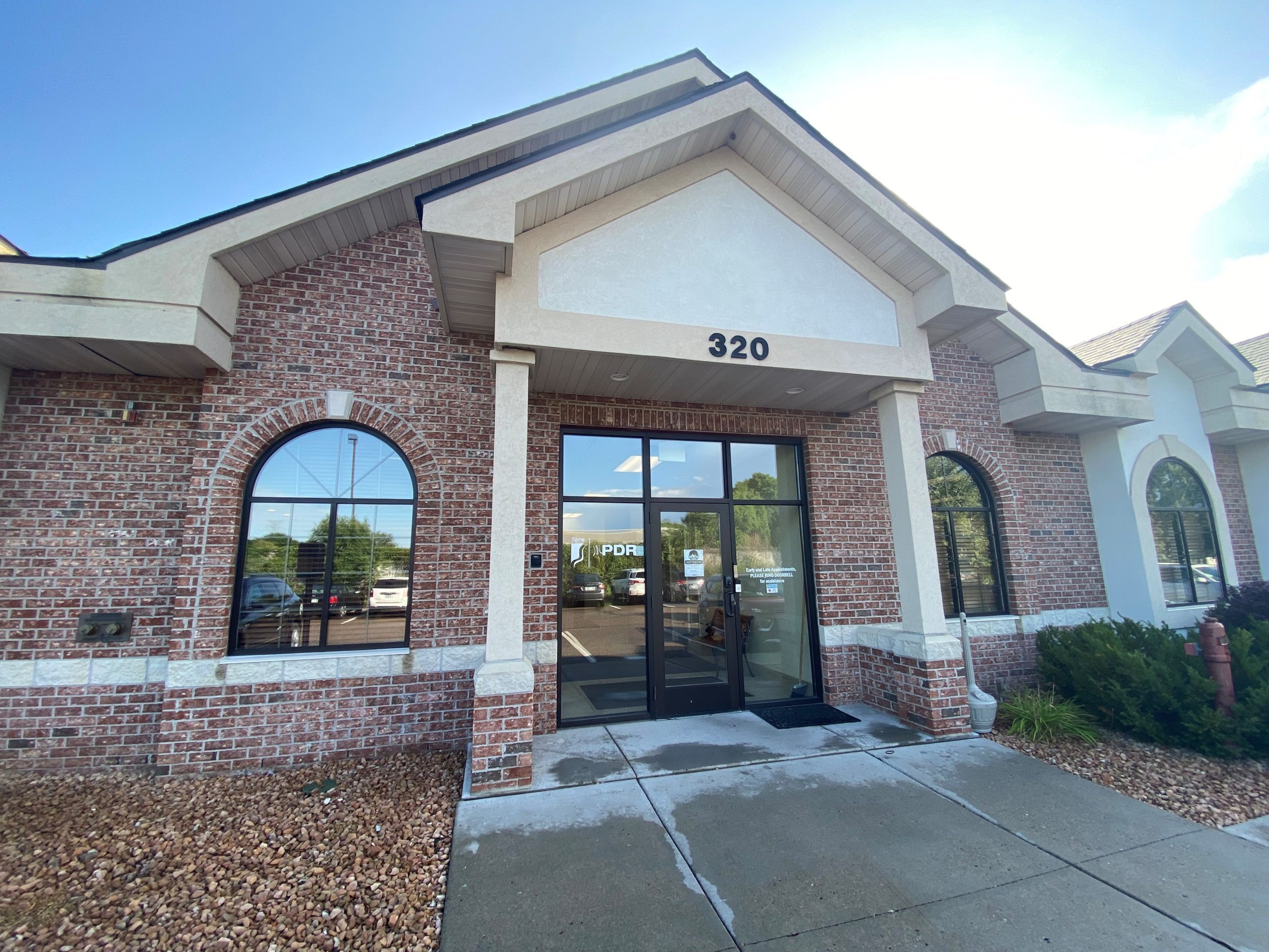 Your GoTo Coon Rapids Pain Care Clinic iSpine