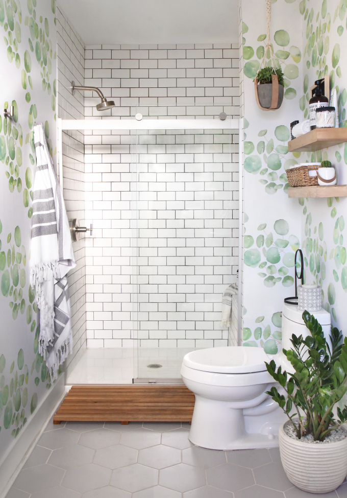 DIY HOME Guest Bathroom Makeover with Removable Wallpaper + Tile I SPY DIY