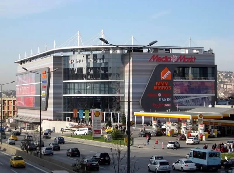 8 Best Istanbul Outlets From Budget To Luxury Don't Miss Sales!