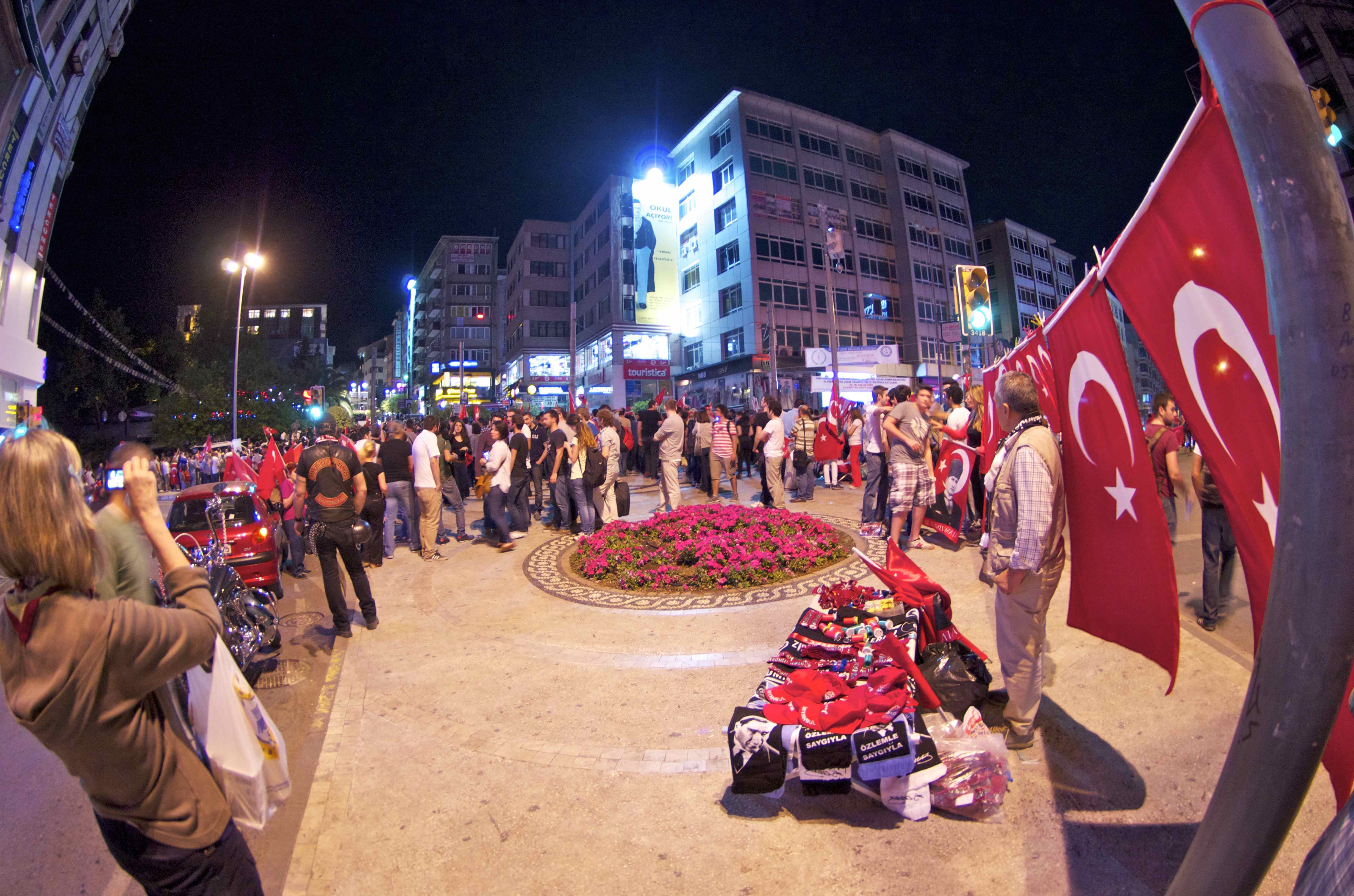 Altiyol, Kadikoy