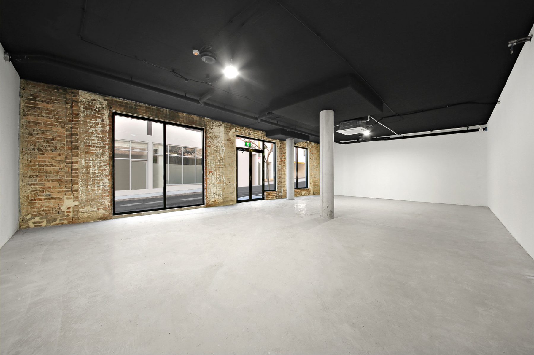 Hutchinson & Applebee Street St Peters Istruct