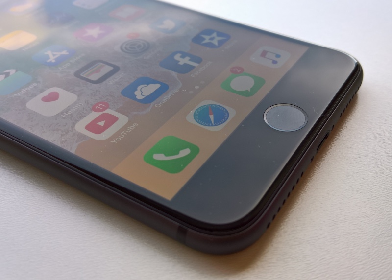 Стоит ли менять iPhone 8 на iPhone 12 mini? ITHERE.RU