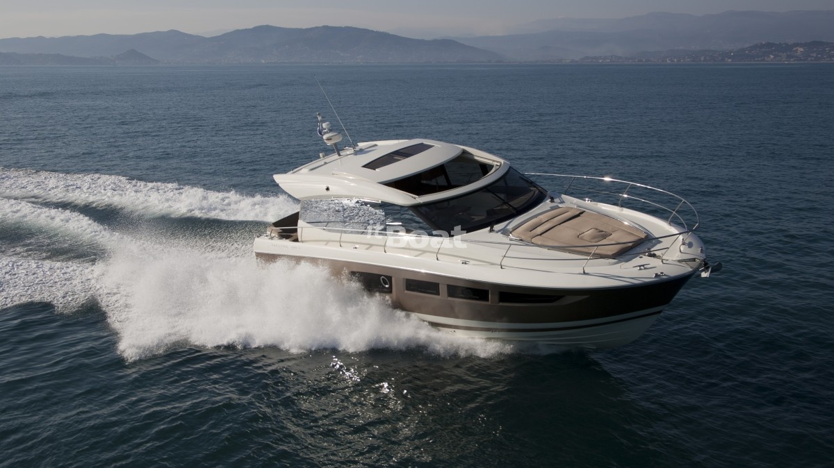 Prestige 500 S Prices, Specs, Reviews and Sales Information itBoat