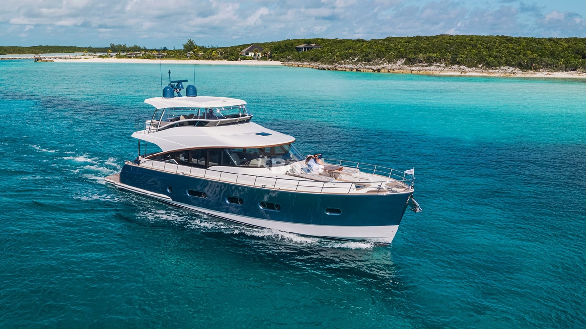 Riviera Belize 66 Daybridge Prices, Specs, Reviews and Sales