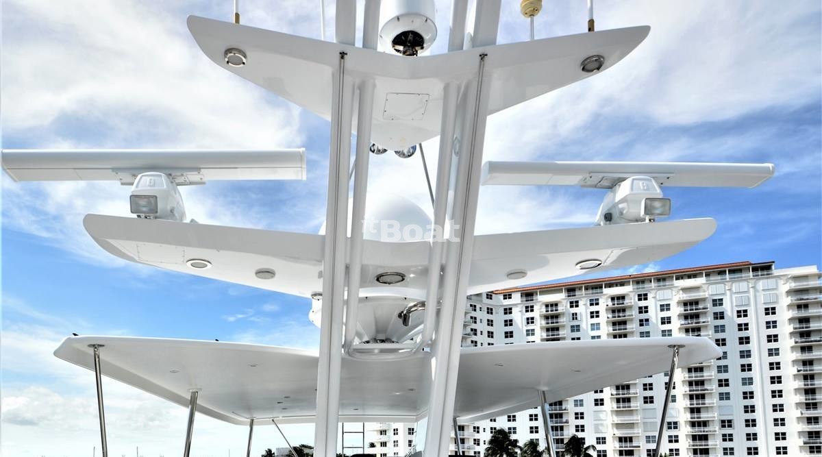 Crescent Custom Yachts Wire We Here Superyacht Features, Photos