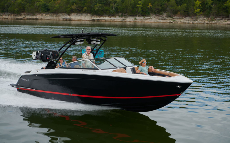 Cobalt R8 Prices, Specs, Reviews and Sales Information itBoat