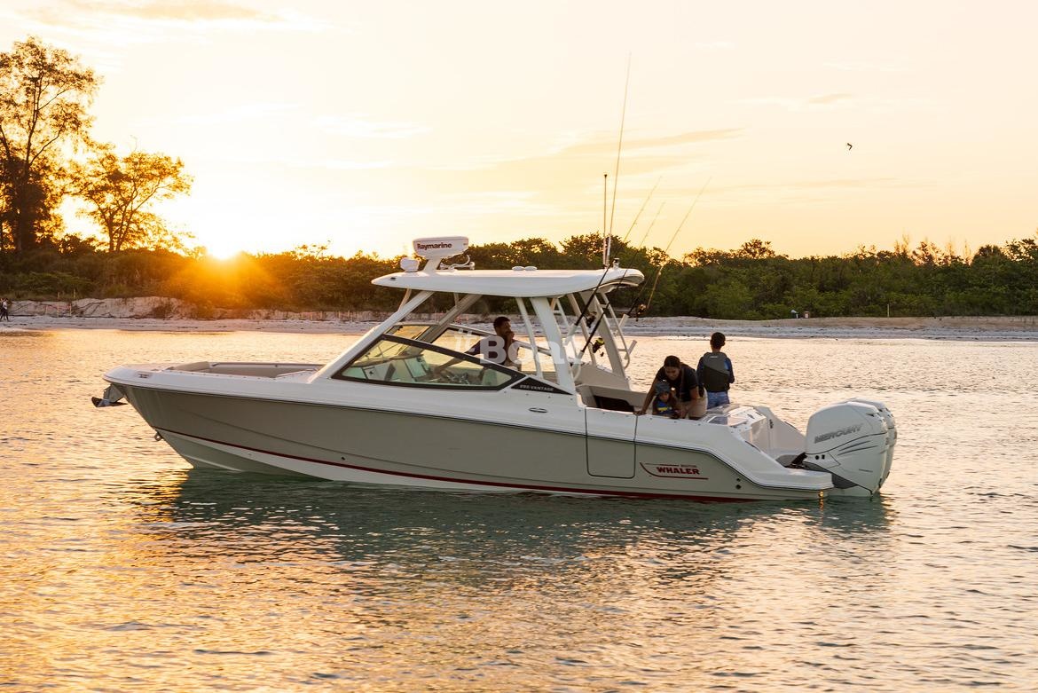 Boston Whaler 280 Vantage Prices, Specs, Reviews and Sales Information