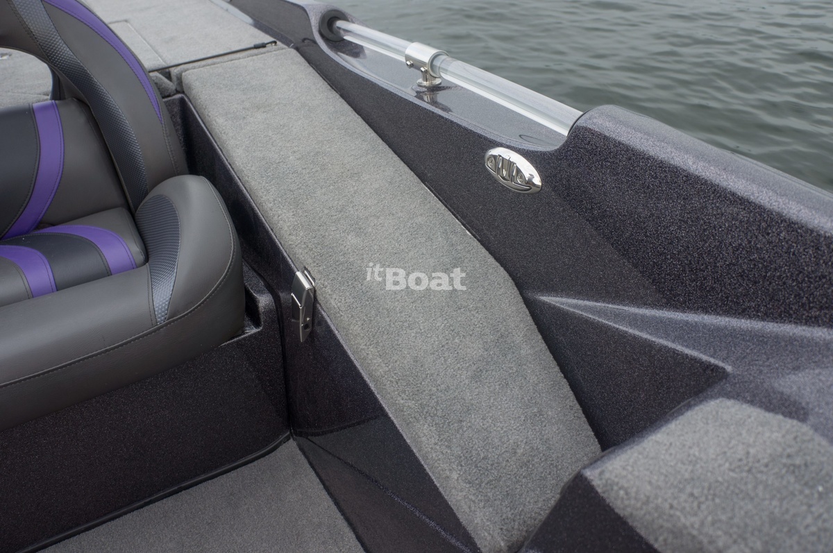 Bass Cat Caracal Prices, Specs, Reviews and Sales Information itBoat