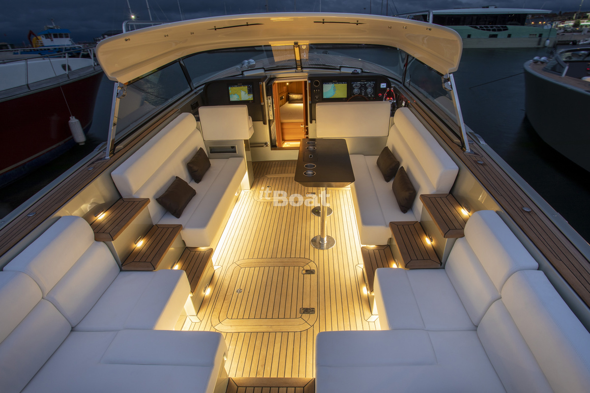 Reliant X40 Express Prices, Specs, Reviews and Sales Information itBoat