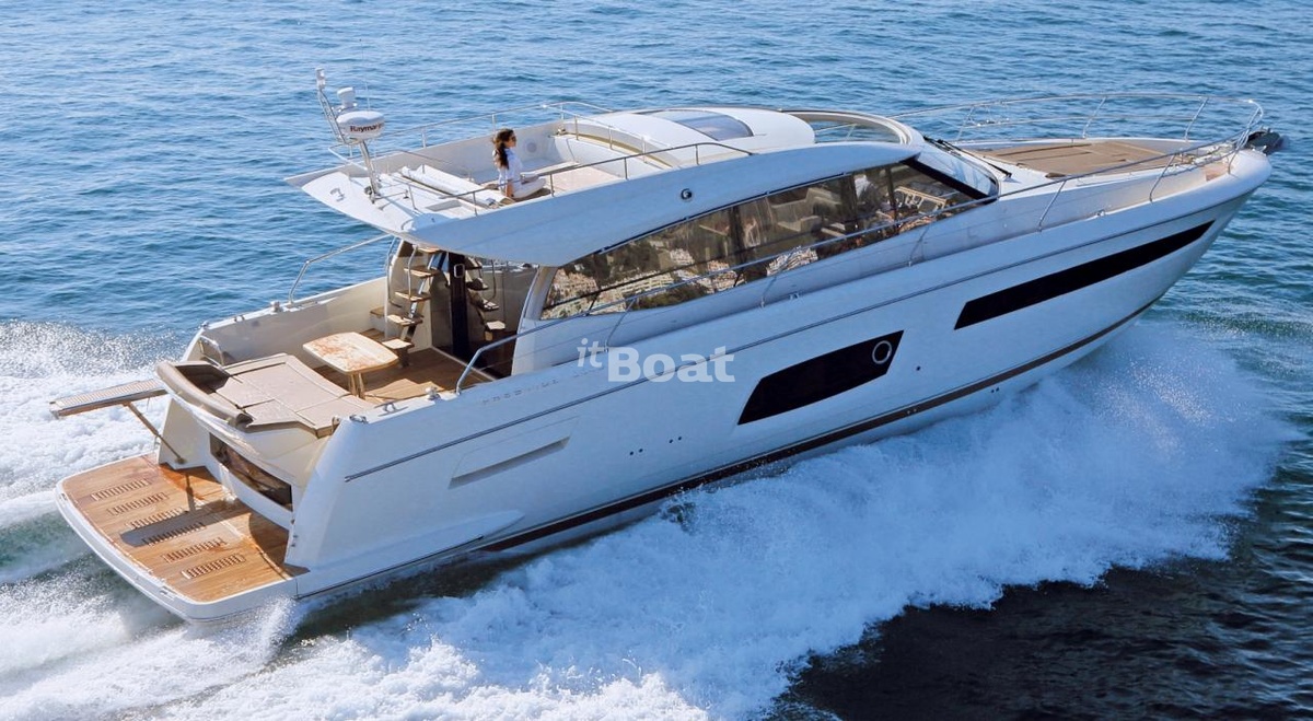 Prestige 560 S Prices, Specs, Reviews and Sales Information itBoat