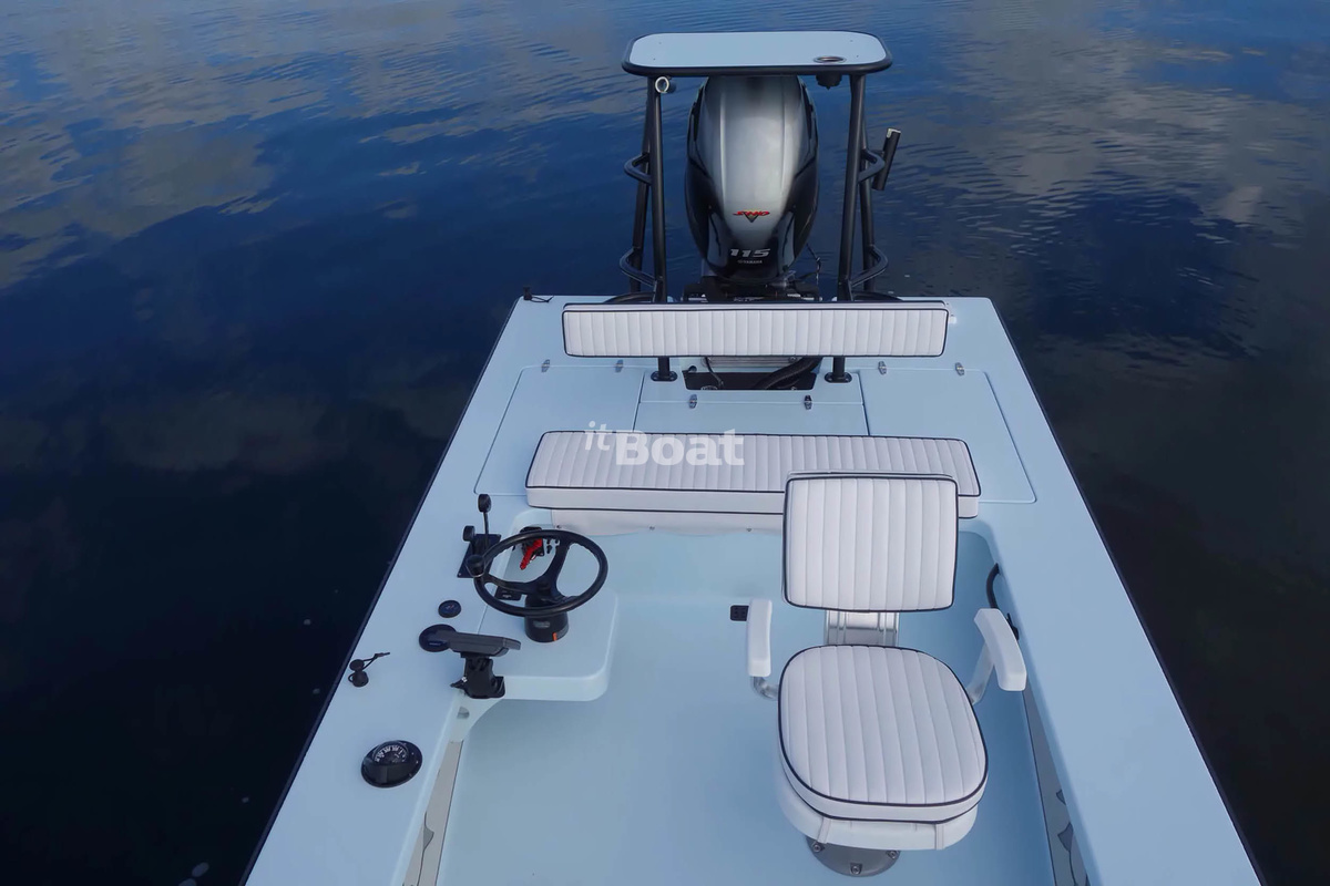 East Cape Vantage Prices, Specs, Reviews and Sales Information itBoat