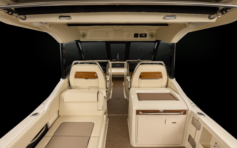 ChrisCraft Calypso 32 Prices, Specs, Reviews and Sales Information