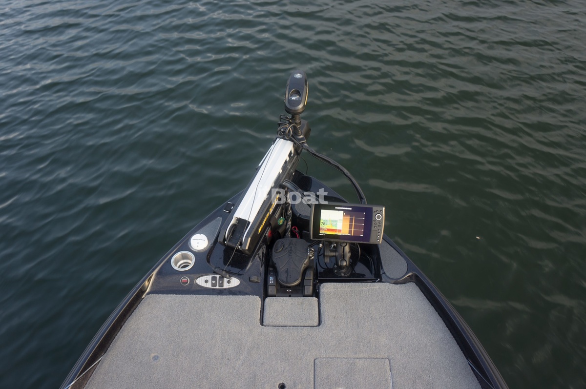 Bass Cat Caracal Prices, Specs, Reviews and Sales Information itBoat