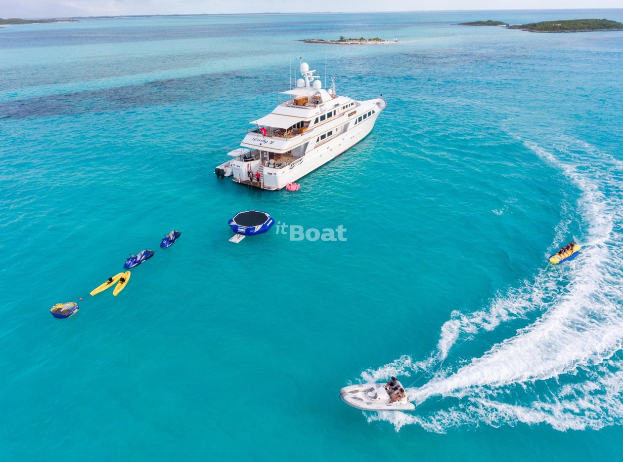 Palmer Johnson Lady J Superyacht Features, Photos & Specifications