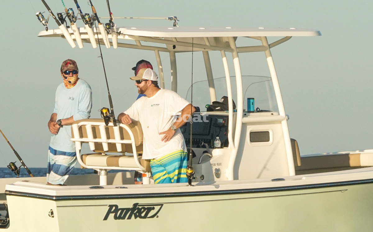 Parker 2300 DV Center Console buy for a best price on itBoat