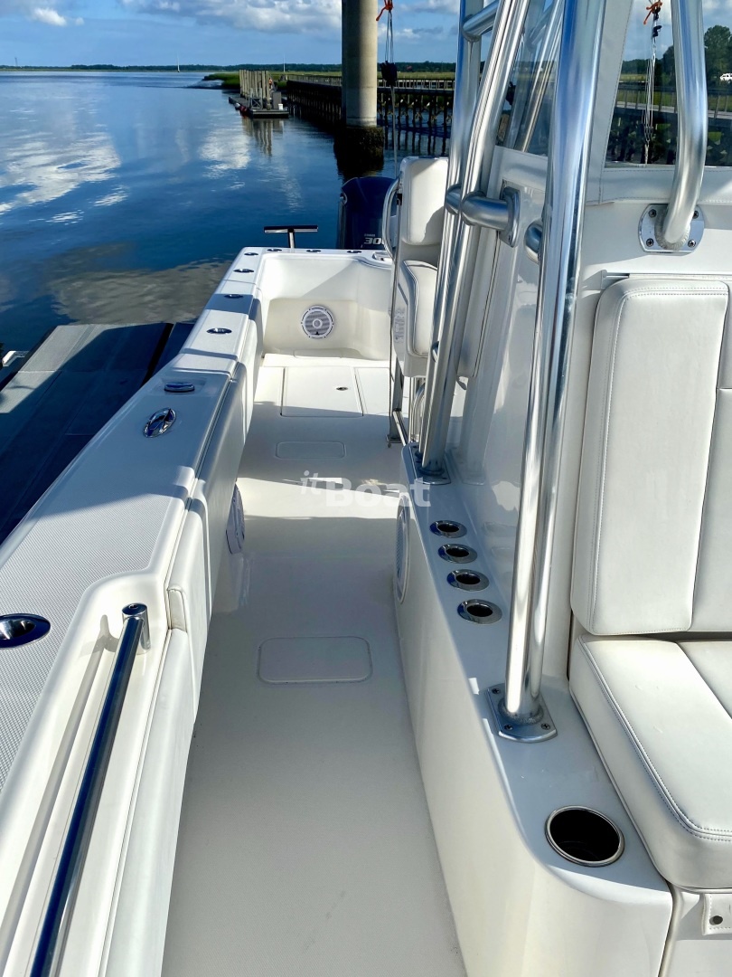 Invincible 33′ Open Fisherman Prices, Specs, Reviews and Sales