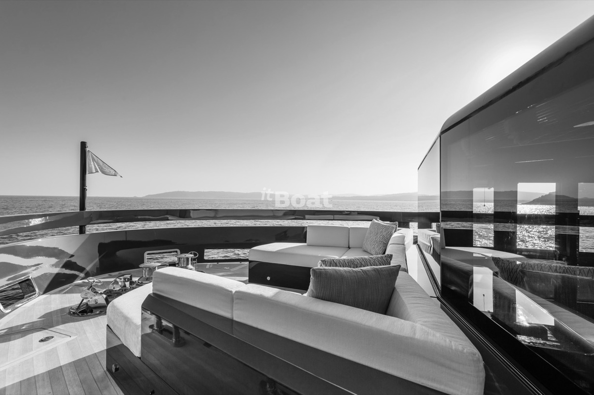 Arcadia A105 Prices, Specs, Reviews and Sales Information itBoat